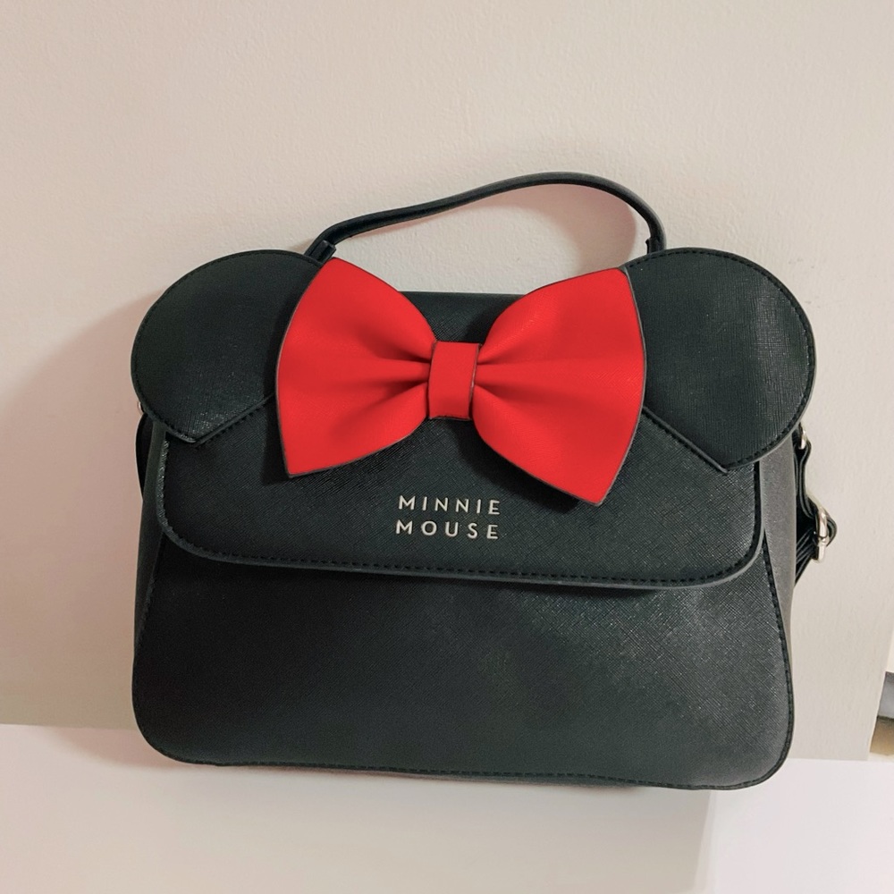 Loungefly Minnie Mousse crossbody bag